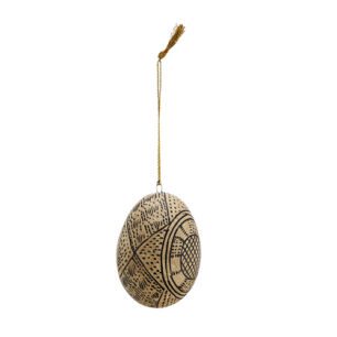 Œuf de décoration aux motifs peints en noir